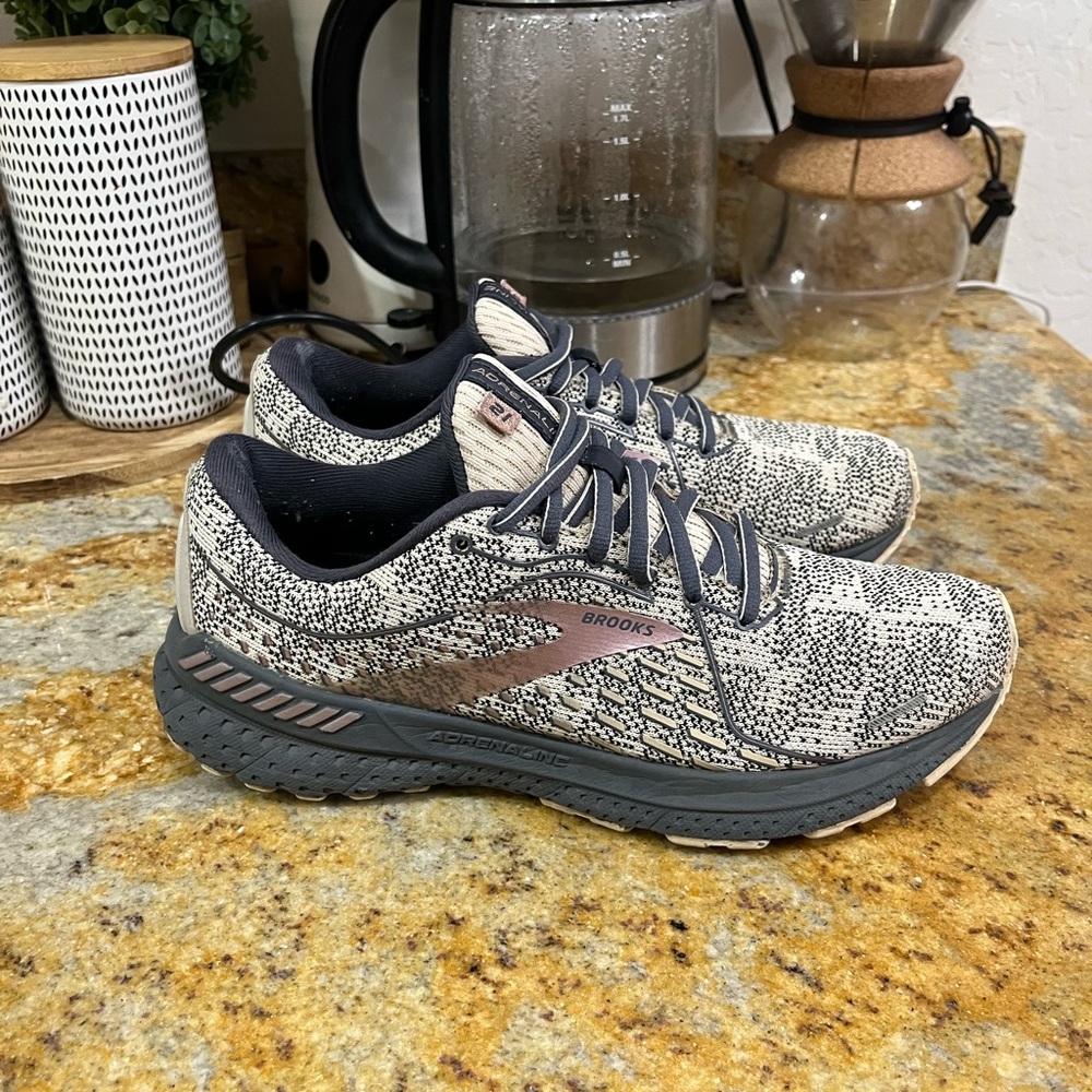 Brooks Women's Running Shoes in Black and Cream